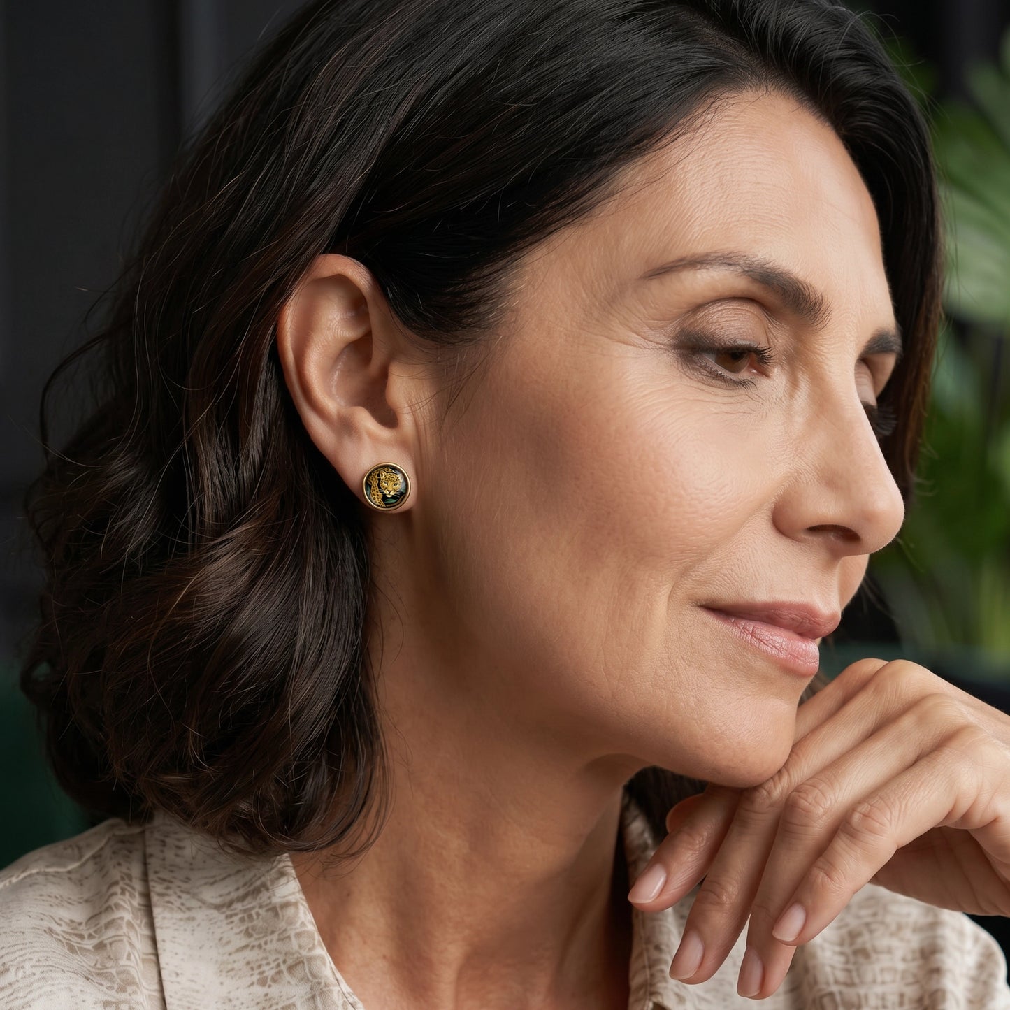 Enamel Gold Studs "Selva Dorada"